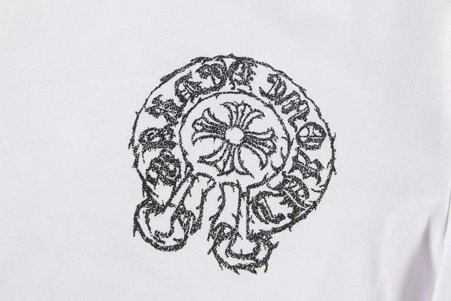 🅿️146 Style: 2025 new Croix Heart short-sleeved T-shirt Material: High version 300g double yarn combed cotton Size: S～XL Color: White Style number: Z013